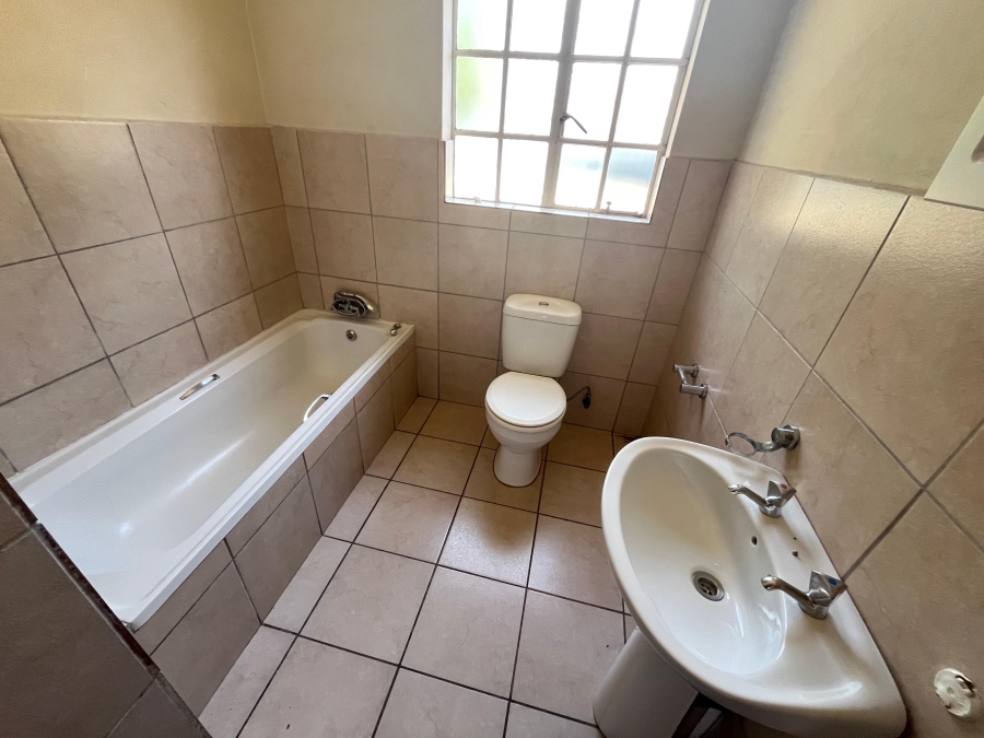 To Let 3 Bedroom Property for Rent in South View Mpumalanga