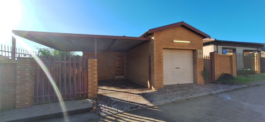 To Let 3 Bedroom Property for Rent in South View Mpumalanga