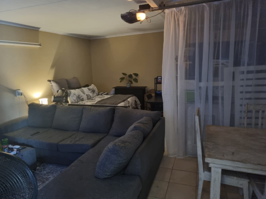 2 Bedroom Property for Sale in Hoeveld Park Mpumalanga
