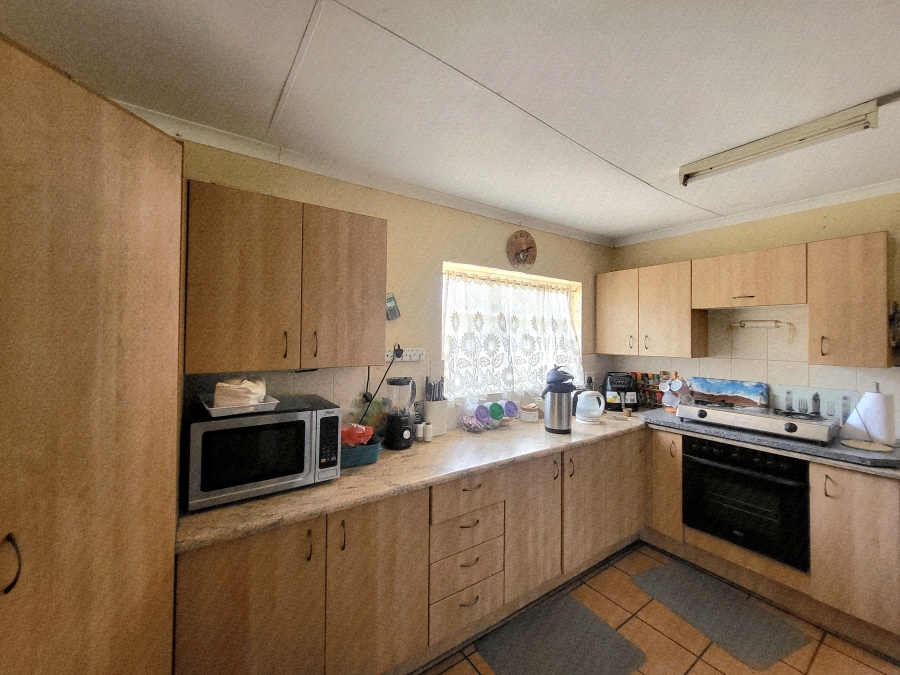 7 Bedroom Property for Sale in Komatipoort Mpumalanga