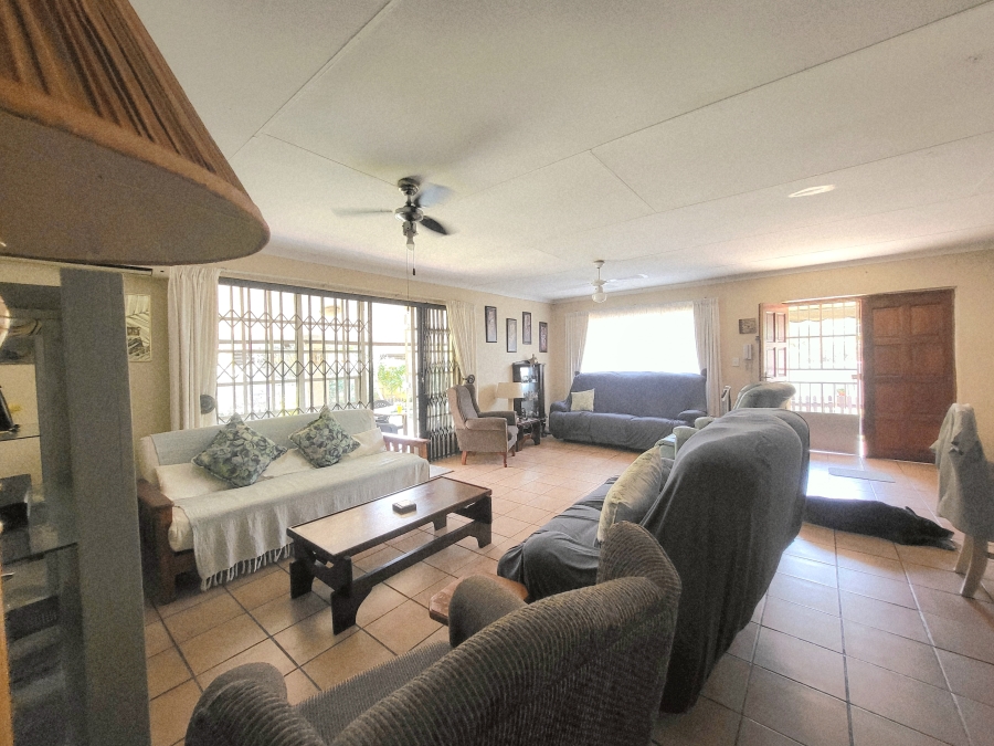 7 Bedroom Property for Sale in Komatipoort Mpumalanga