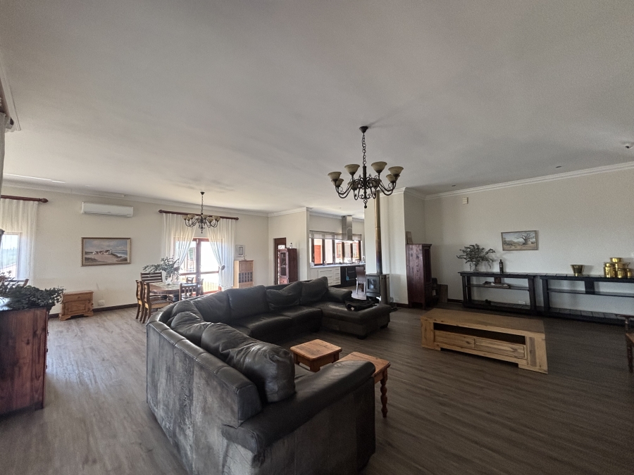4 Bedroom Property for Sale in Seekoeiwater Ah Mpumalanga
