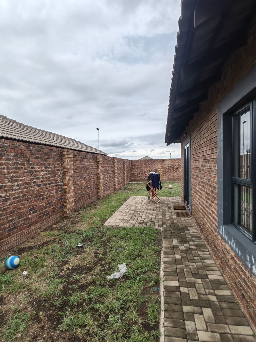 To Let 2 Bedroom Property for Rent in Secunda Mpumalanga