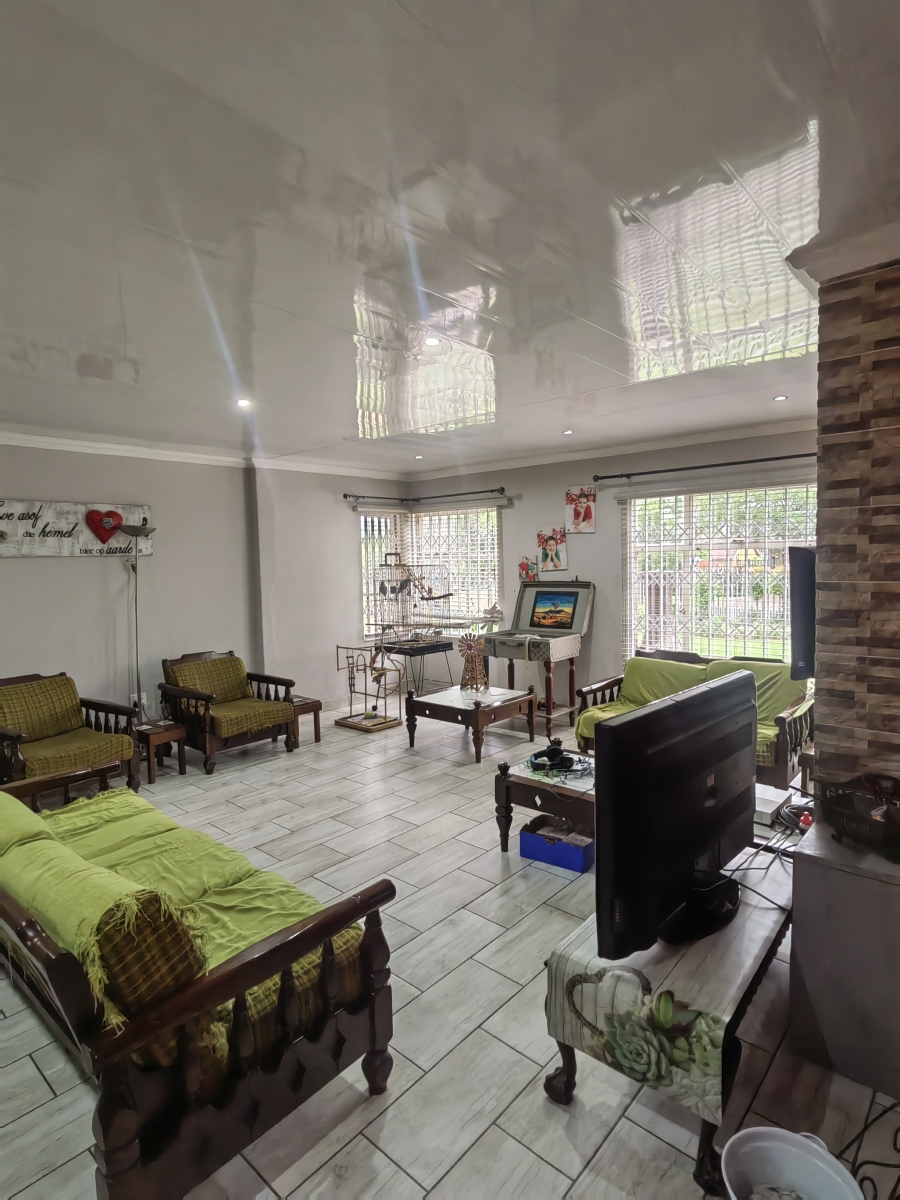 4 Bedroom Property for Sale in Sunset Park Mpumalanga