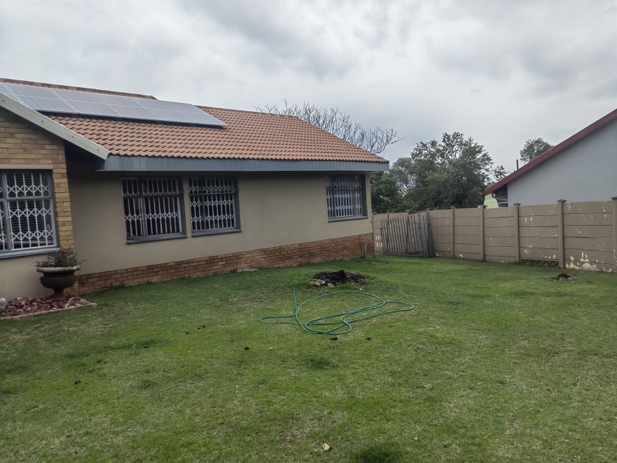 4 Bedroom Property for Sale in Sunset Park Mpumalanga