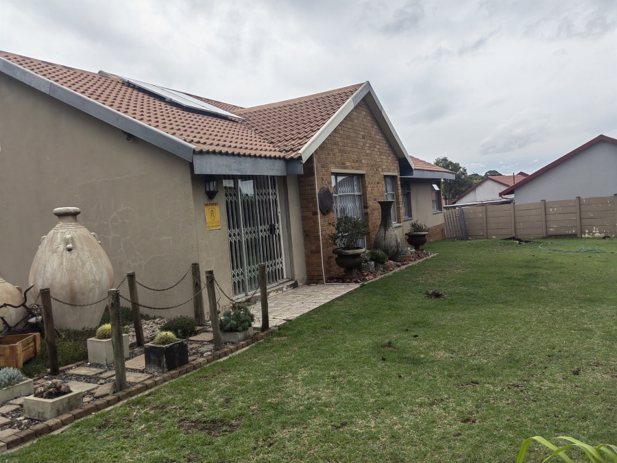 4 Bedroom Property for Sale in Sunset Park Mpumalanga