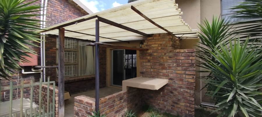 To Let 2 Bedroom Property for Rent in Evander Mpumalanga