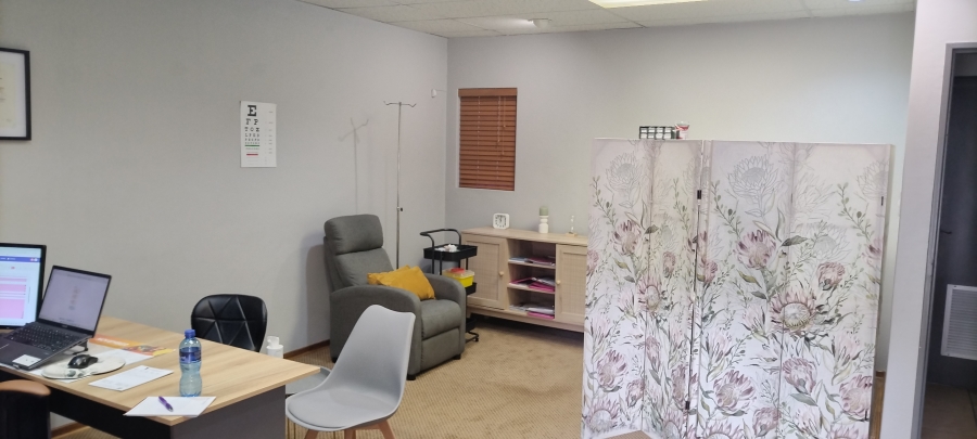 Commercial Property for Sale in Sonheuwel Mpumalanga