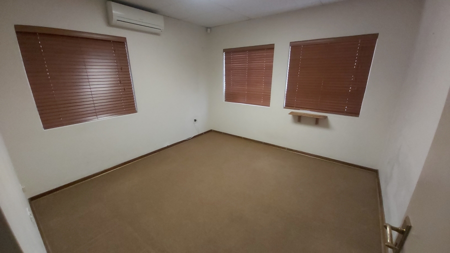 Commercial Property for Sale in Sonheuwel Mpumalanga