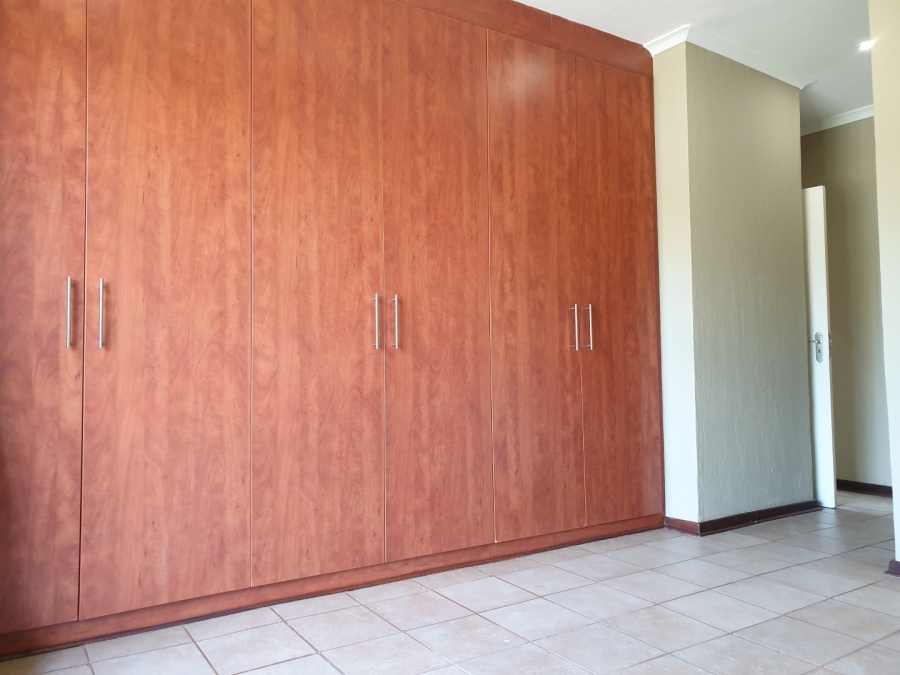 To Let 3 Bedroom Property for Rent in Riverside Park Mpumalanga