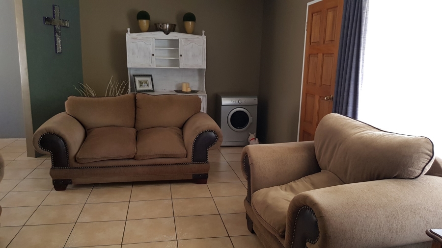 To Let 3 Bedroom Property for Rent in Steiltes Mpumalanga