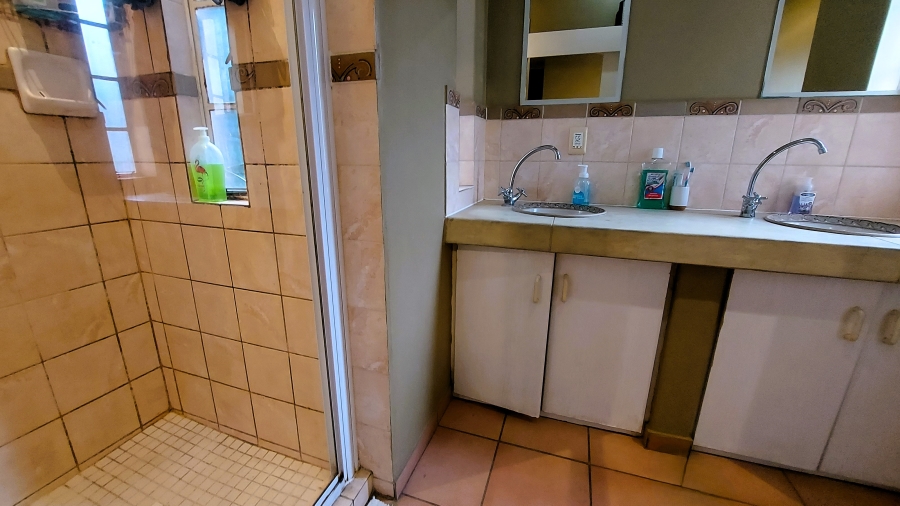 3 Bedroom Property for Sale in West Acres Ext 25 Mpumalanga