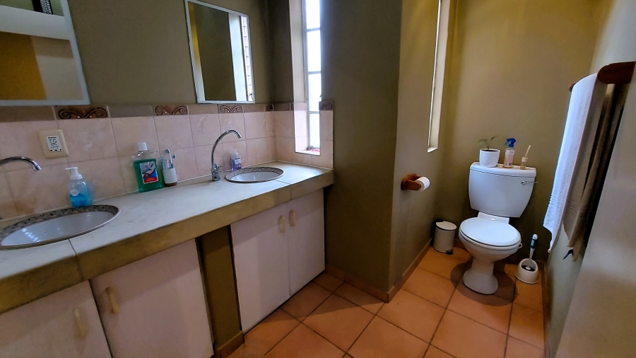 3 Bedroom Property for Sale in West Acres Ext 25 Mpumalanga