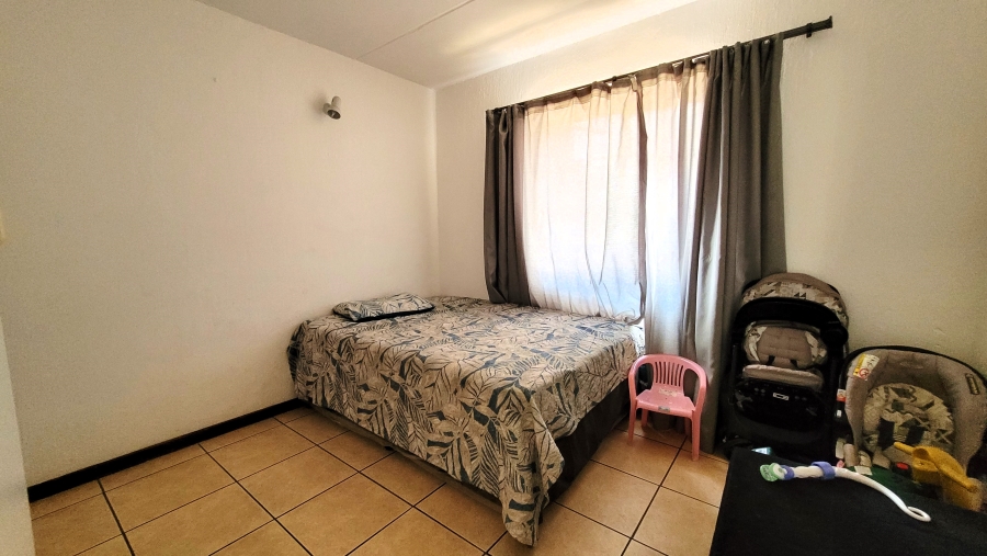 2 Bedroom Property for Sale in Nelspruit Ext 11 Mpumalanga