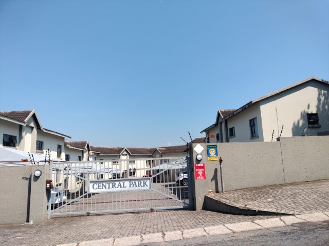 To Let 2 Bedroom Property for Rent in Sonheuwel Mpumalanga