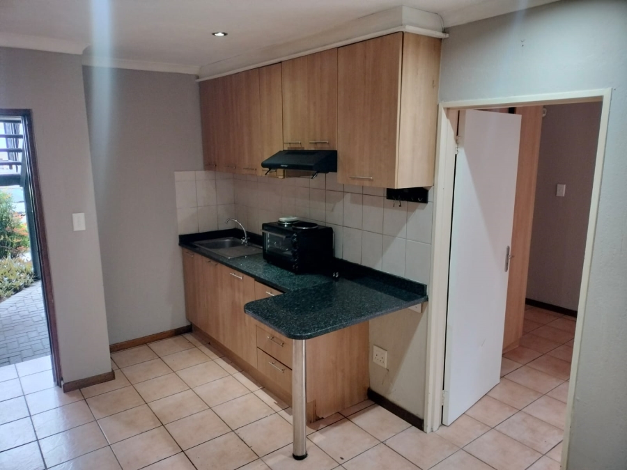 To Let 1 Bedroom Property for Rent in Nelspruit Mpumalanga