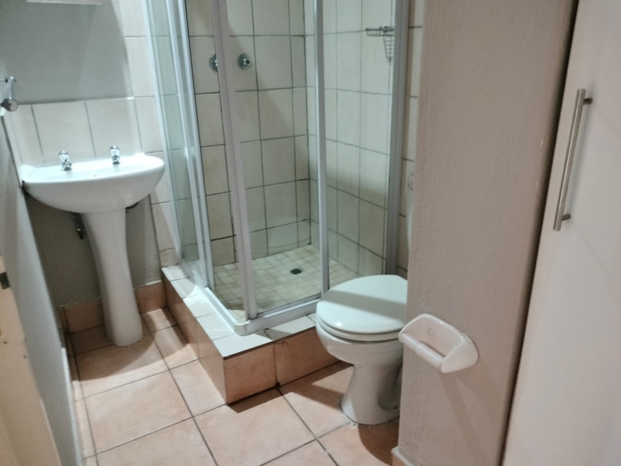 To Let 1 Bedroom Property for Rent in Nelspruit Mpumalanga