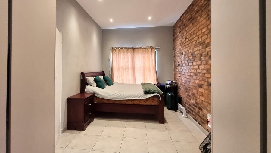 1 Bedroom Property for Sale in Nelspruit Ext 22 Mpumalanga