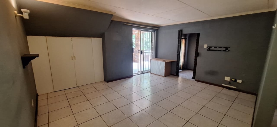 To Let 1 Bedroom Property for Rent in Sonheuwel Mpumalanga