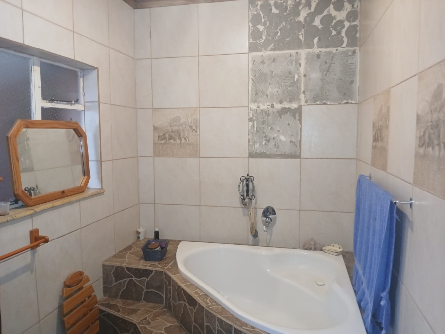 3 Bedroom Property for Sale in De Bruinpark Mpumalanga