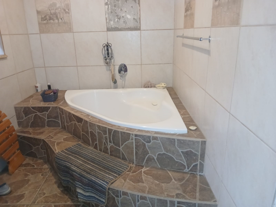 3 Bedroom Property for Sale in De Bruinpark Mpumalanga