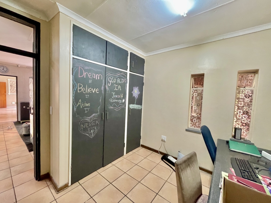 4 Bedroom Property for Sale in Secunda Mpumalanga