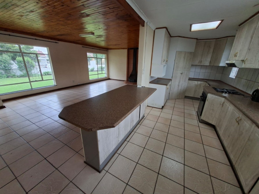 4 Bedroom Property for Sale in Secunda Mpumalanga