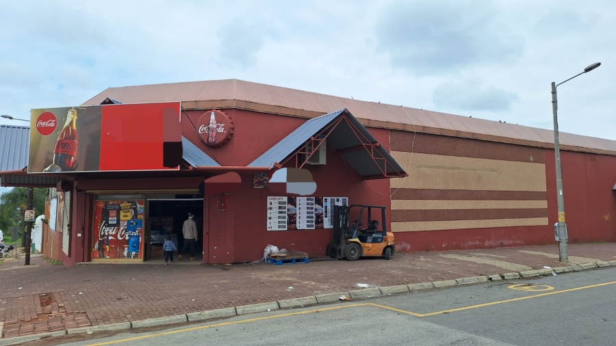 To Let commercial Property for Rent in White River Mpumalanga