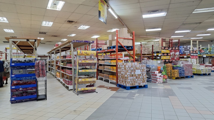 To Let commercial Property for Rent in White River Mpumalanga