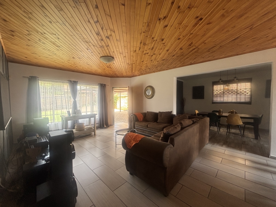 3 Bedroom Property for Sale in Reyno Ridge Mpumalanga