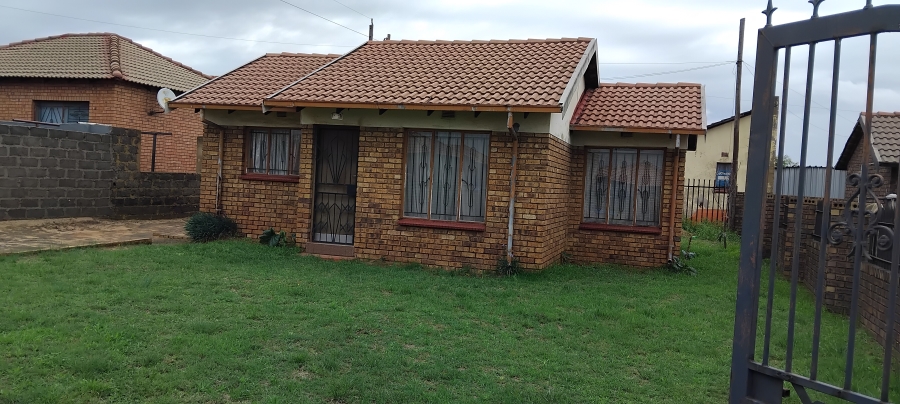 2 Bedroom Property for Sale in Kwaguqa Ext 7 Mpumalanga