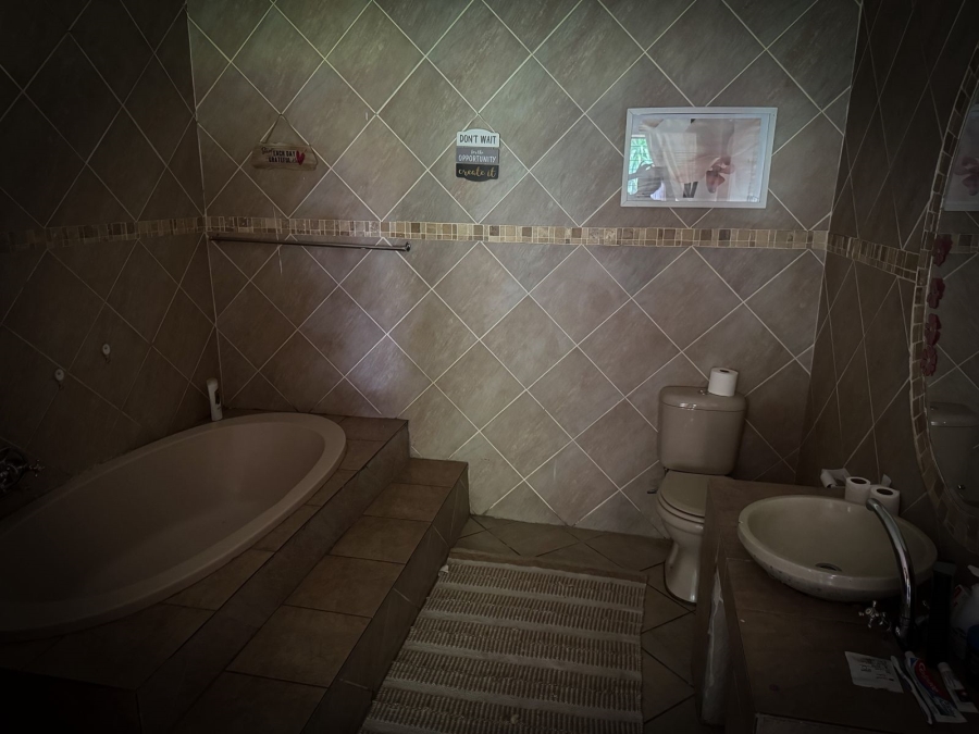 4 Bedroom Property for Sale in Del Judor Ext 4 Mpumalanga