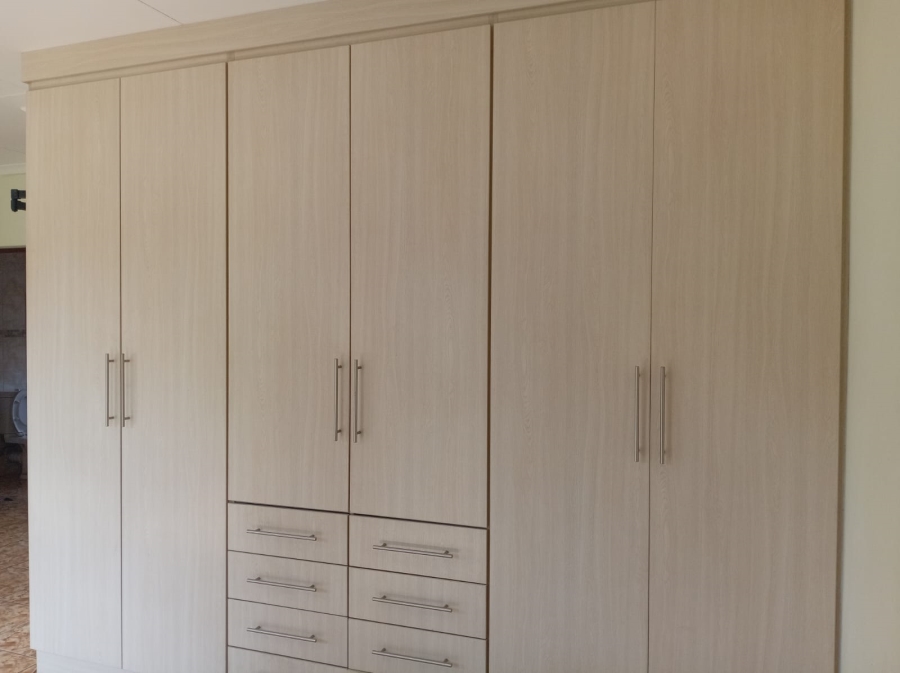 2 Bedroom Property for Sale in Noordrand Mpumalanga