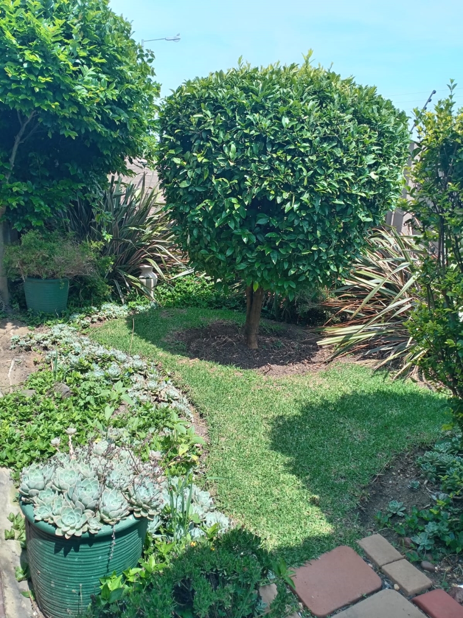 2 Bedroom Property for Sale in Noordrand Mpumalanga