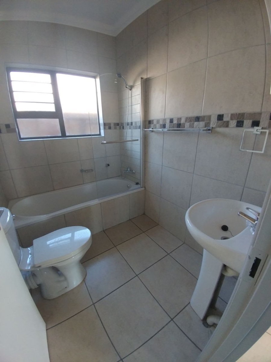 To Let 2 Bedroom Property for Rent in Eastdene Mpumalanga