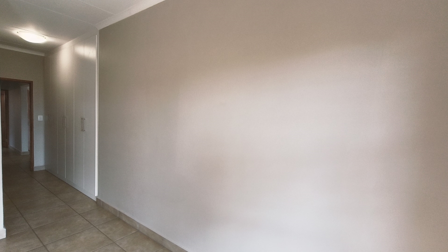 To Let 3 Bedroom Property for Rent in Bateleur Estate Mpumalanga