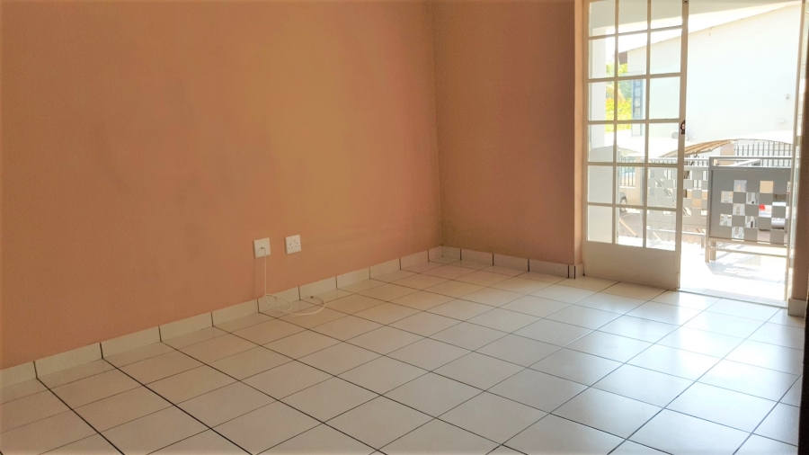 To Let 2 Bedroom Property for Rent in Nelspruit Ext 1 Mpumalanga
