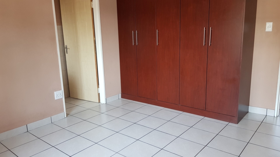 To Let 2 Bedroom Property for Rent in Nelspruit Ext 1 Mpumalanga