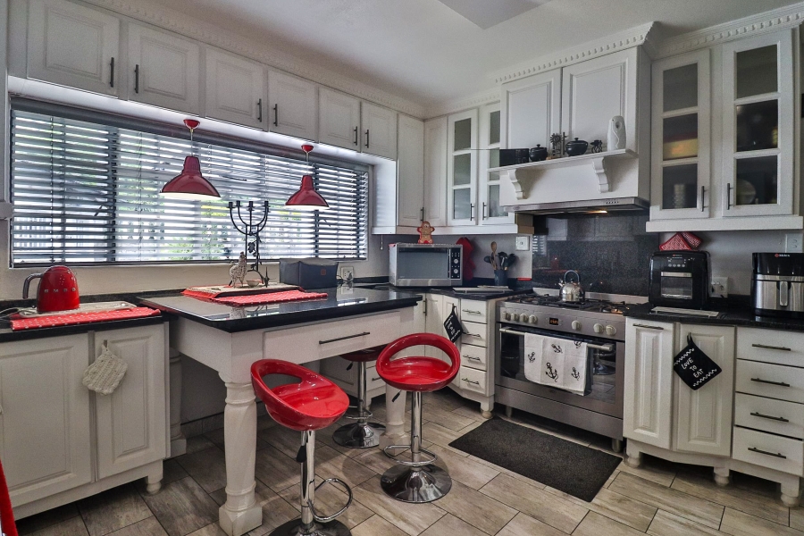 4 Bedroom Property for Sale in Barberton Mpumalanga