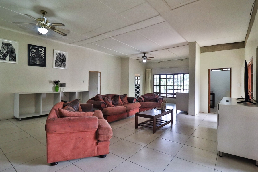 2 Bedroom Property for Sale in Barberton Mpumalanga