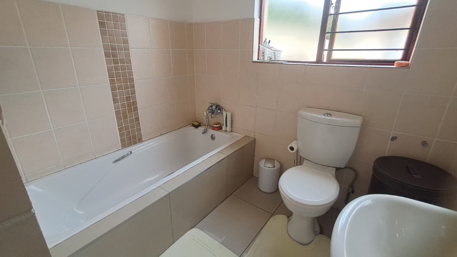 3 Bedroom Property for Sale in Stonehenge Ext 1 Mpumalanga