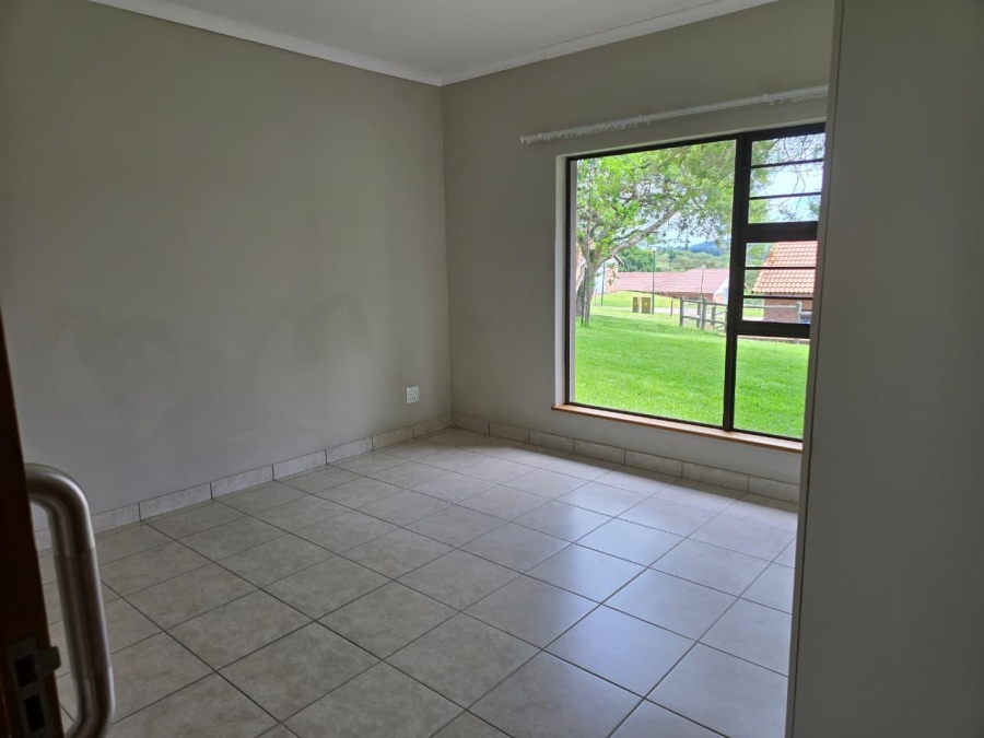 2 Bedroom Property for Sale in Bateleur Estate Mpumalanga