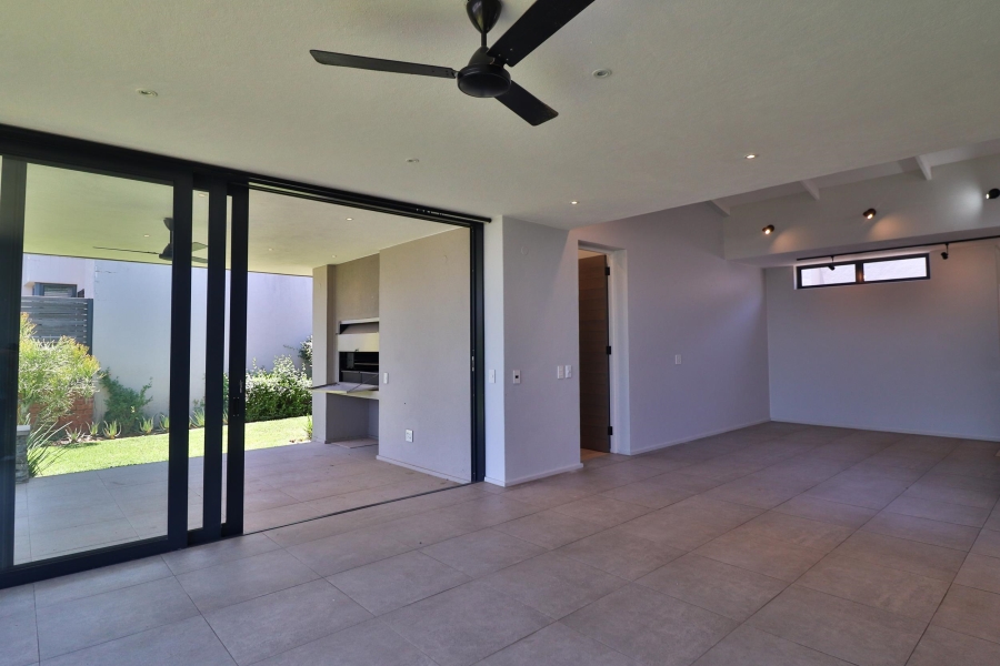 3 Bedroom Property for Sale in The Rest Nature Estate Mpumalanga