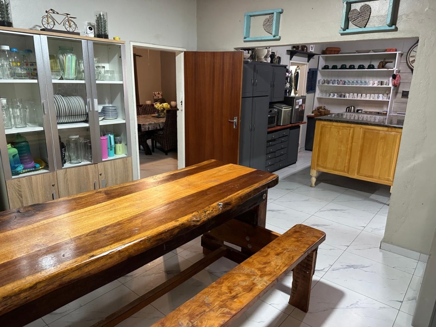 8 Bedroom Property for Sale in Nelspruit Ext 2 Mpumalanga