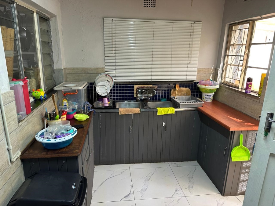 8 Bedroom Property for Sale in Nelspruit Ext 2 Mpumalanga