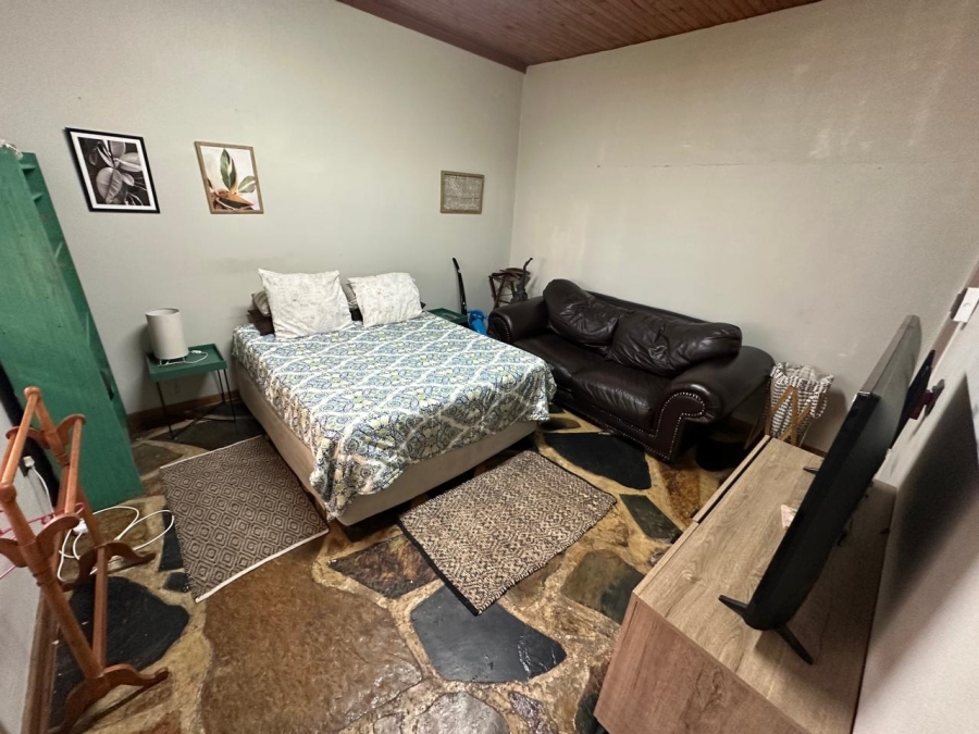 8 Bedroom Property for Sale in Nelspruit Ext 2 Mpumalanga