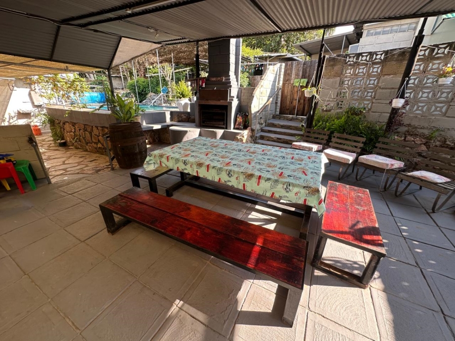 8 Bedroom Property for Sale in Nelspruit Ext 2 Mpumalanga