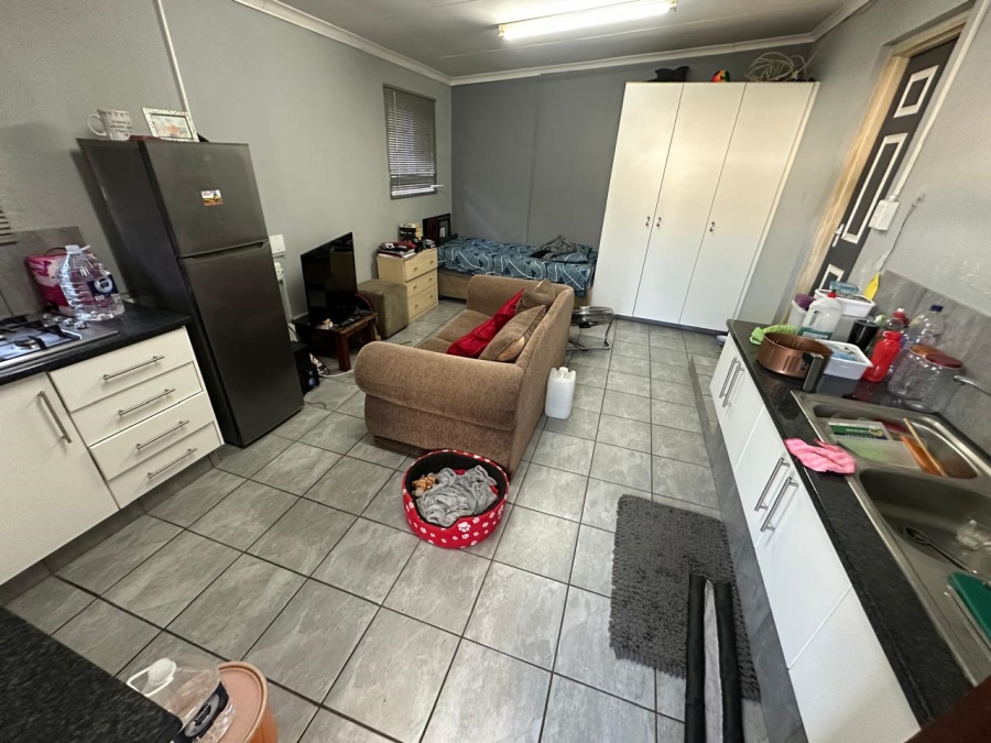 8 Bedroom Property for Sale in Nelspruit Ext 2 Mpumalanga