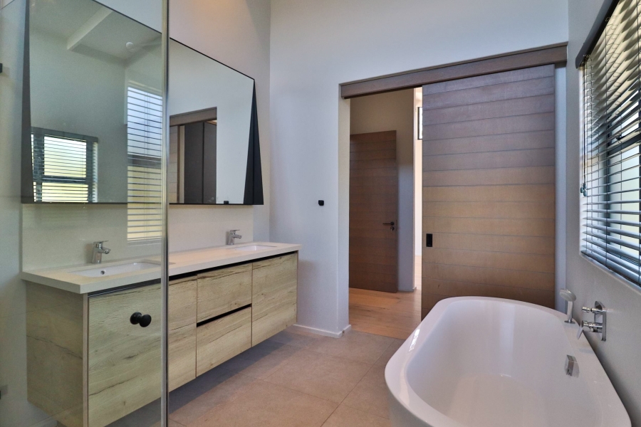 3 Bedroom Property for Sale in The Rest Nature Estate Mpumalanga