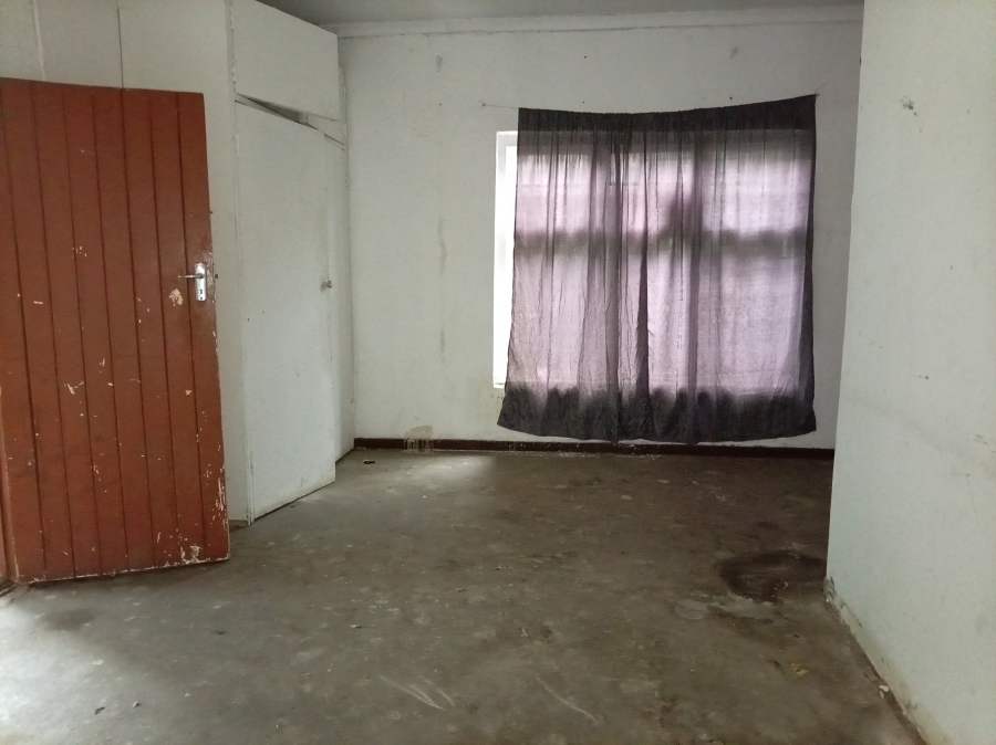 6 Bedroom Property for Sale in Standerton Mpumalanga